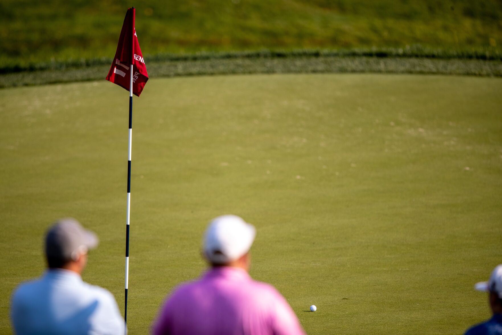 070921-owh-spo-senioropen-ar26